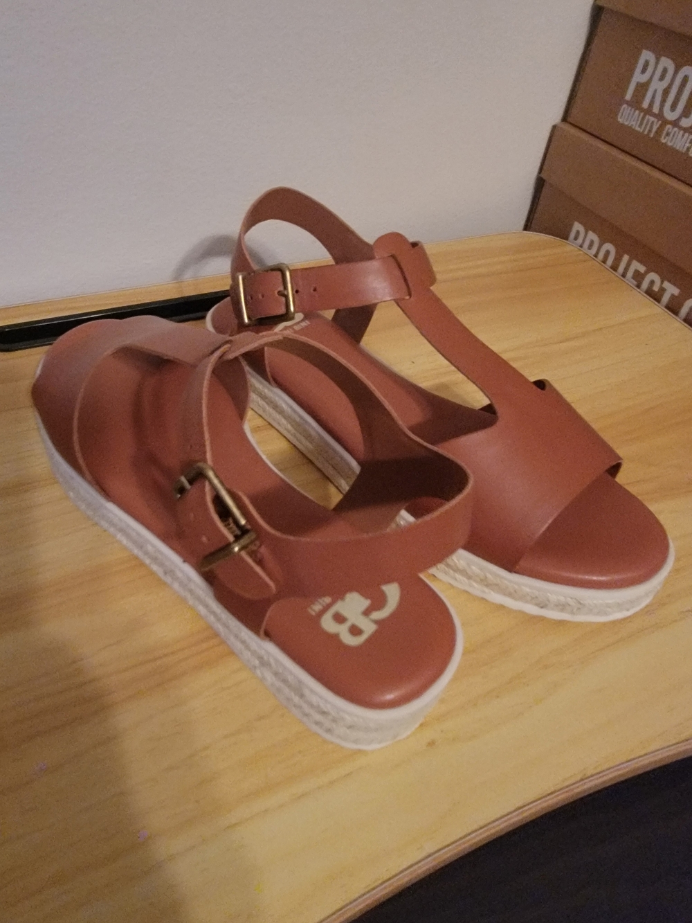 Women’s Brown Platform T-Strap Sandals - Unbranded